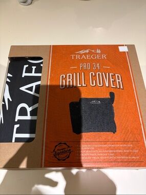 Traeger Pro 34 Grill Cover - Black new in box